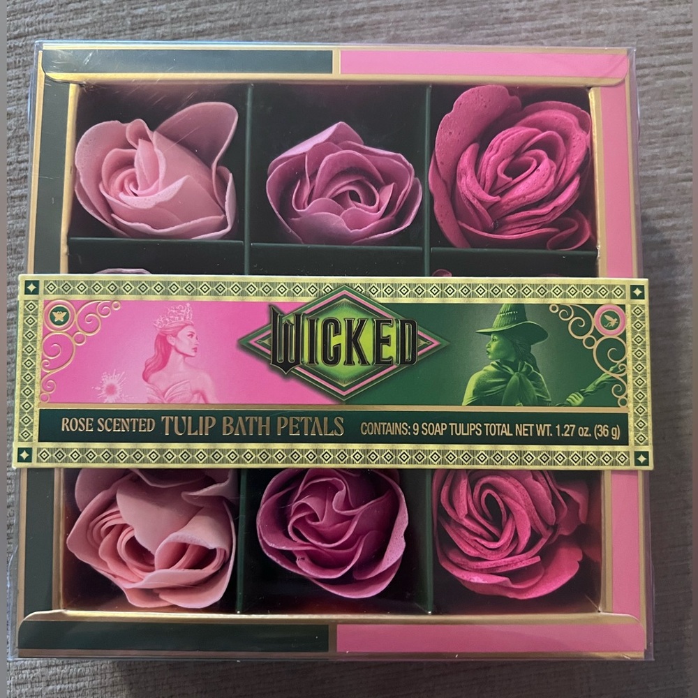 WICKED- rose scented tulip bath petals.